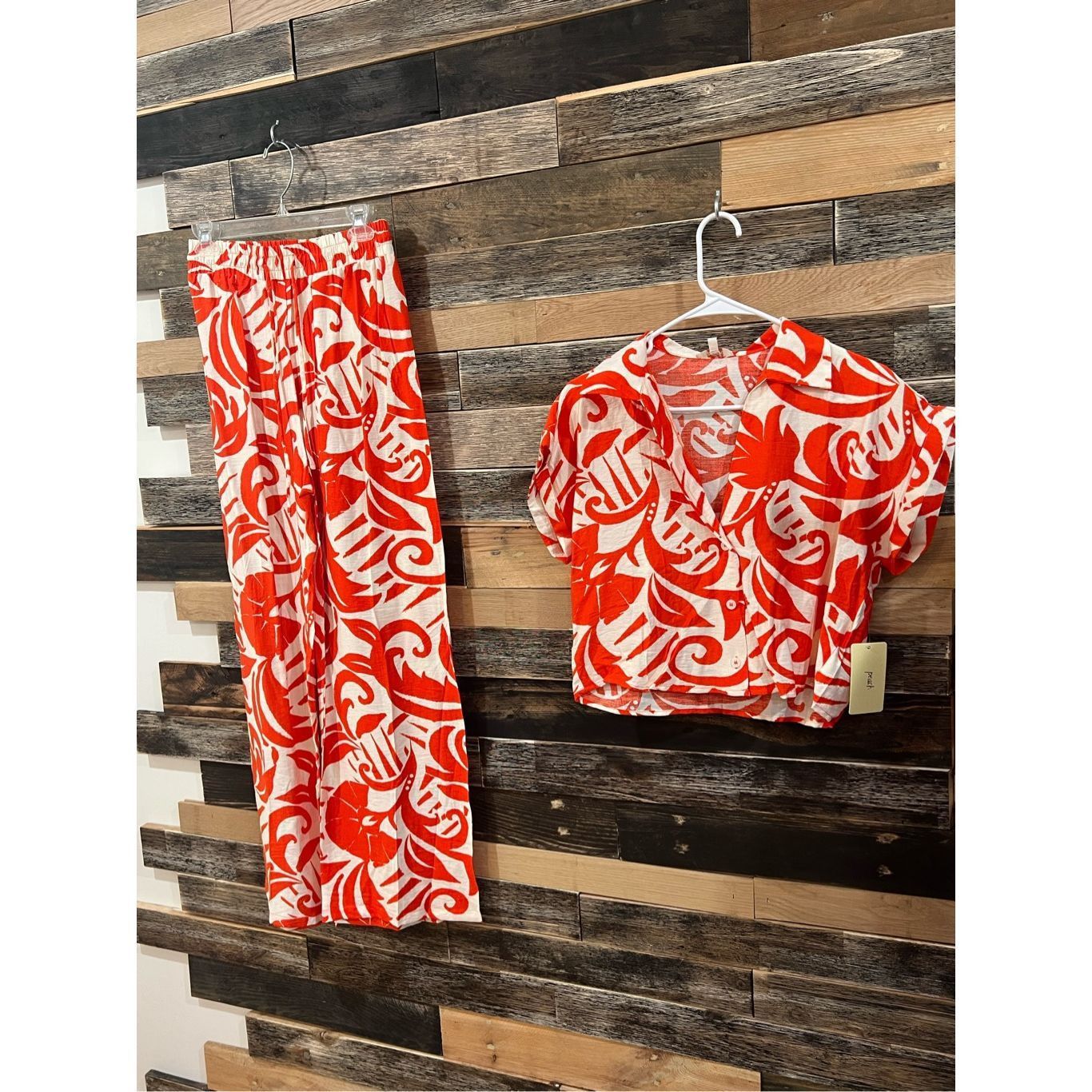 Other Two piece NWT set button front top pants orange white sz S Size S / US 4 / IT 40 - 1 Thumbnail