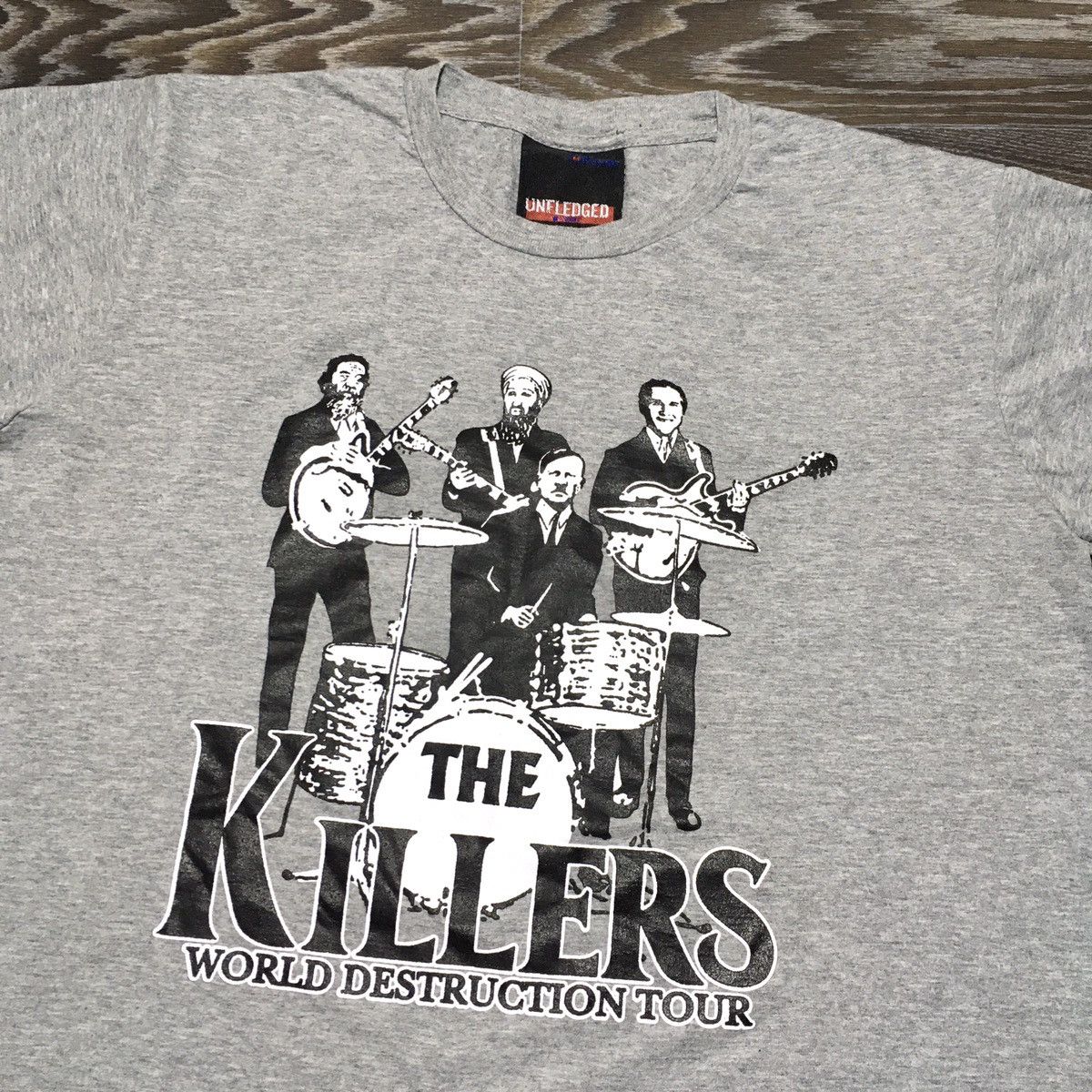 Vintage Vintage THE KILLERS Dictators World Destruction Tour T-shirt Size US M / EU 48-50 / 2 - 2 Thumbnail