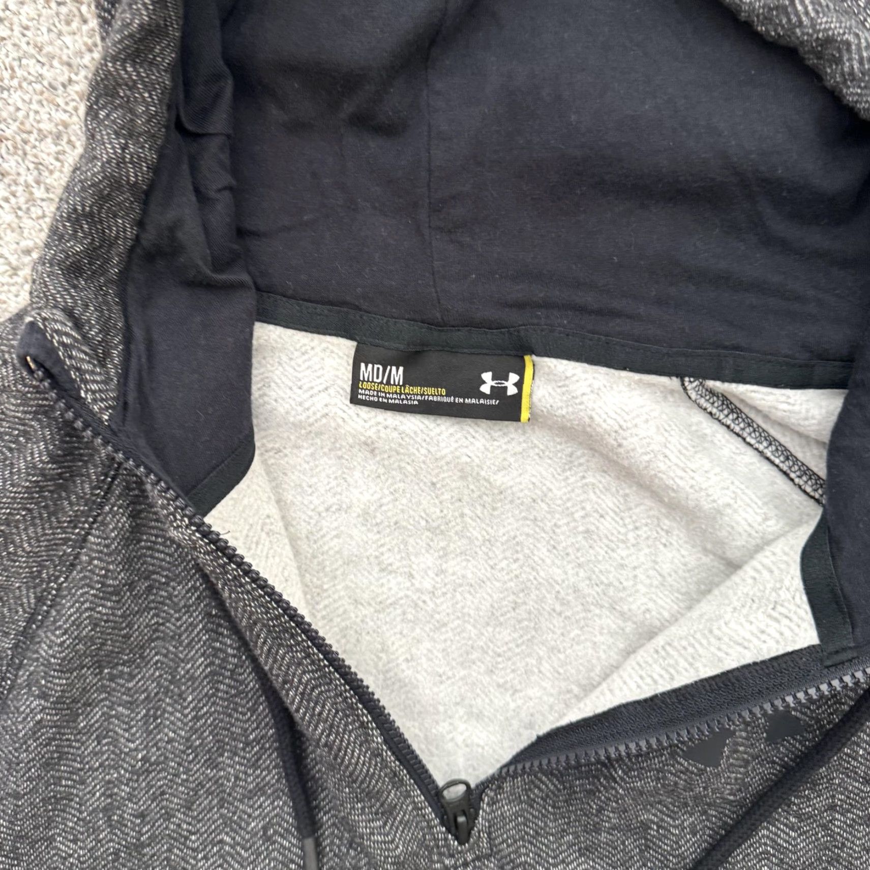 Under Armour Under Armour Hoodie Mens Medium Pullover Herringbone Zip Pockets Gray Sweatshirt 1280758 Size US M / EU 48-50 / 2 - 6 Thumbnail