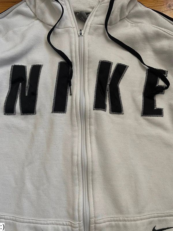 Nike × Vintage Nike Vintage Boxy Fit White Spellout Logo Hoodie 90s Size US L / EU 52-54 / 3 - 2 Thumbnail