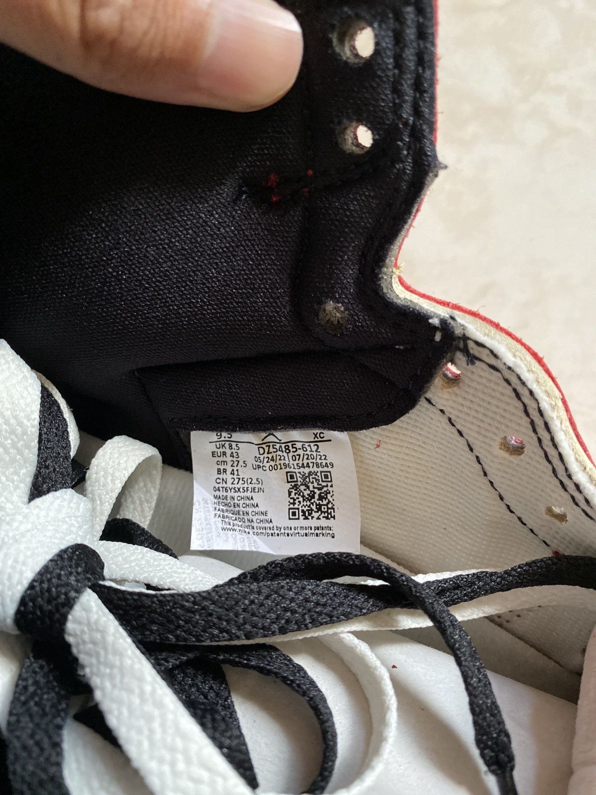 Jordan Brand × Nike Nike Air Jordan 1 High OG Lost and Found Size US 9.5 / EU 42-43 - 6 Thumbnail