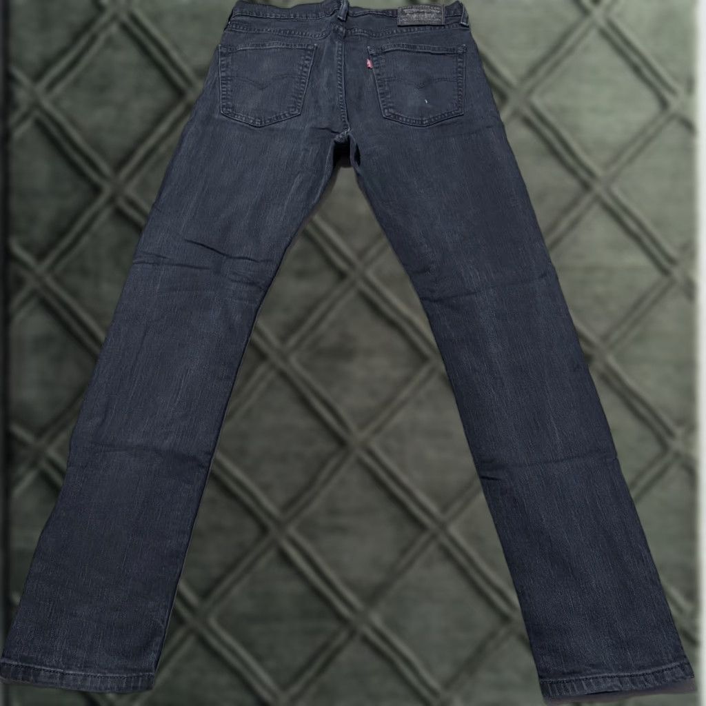 Levi's Levi’s Slim Fit Straight Jeans Mens Blue Denim Mid Rise 32x32 5-Pocket Design Denim Jeans Blue Men Size US 32 / EU 48 - 1 Thumbnail
