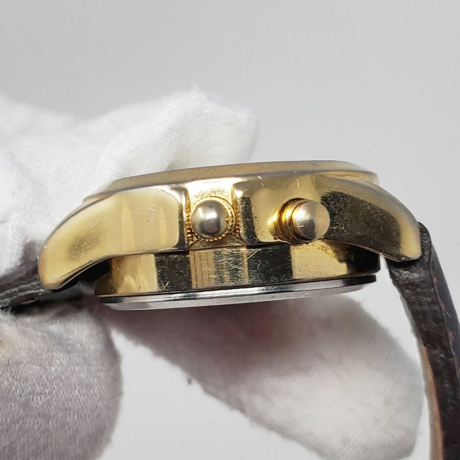 Disney X Sekio Mickey Mouse Musical Gold Watch RARE H2F Disney X Sekio Mickey Mouse Musical Gold Watch RARE H2F main image 2