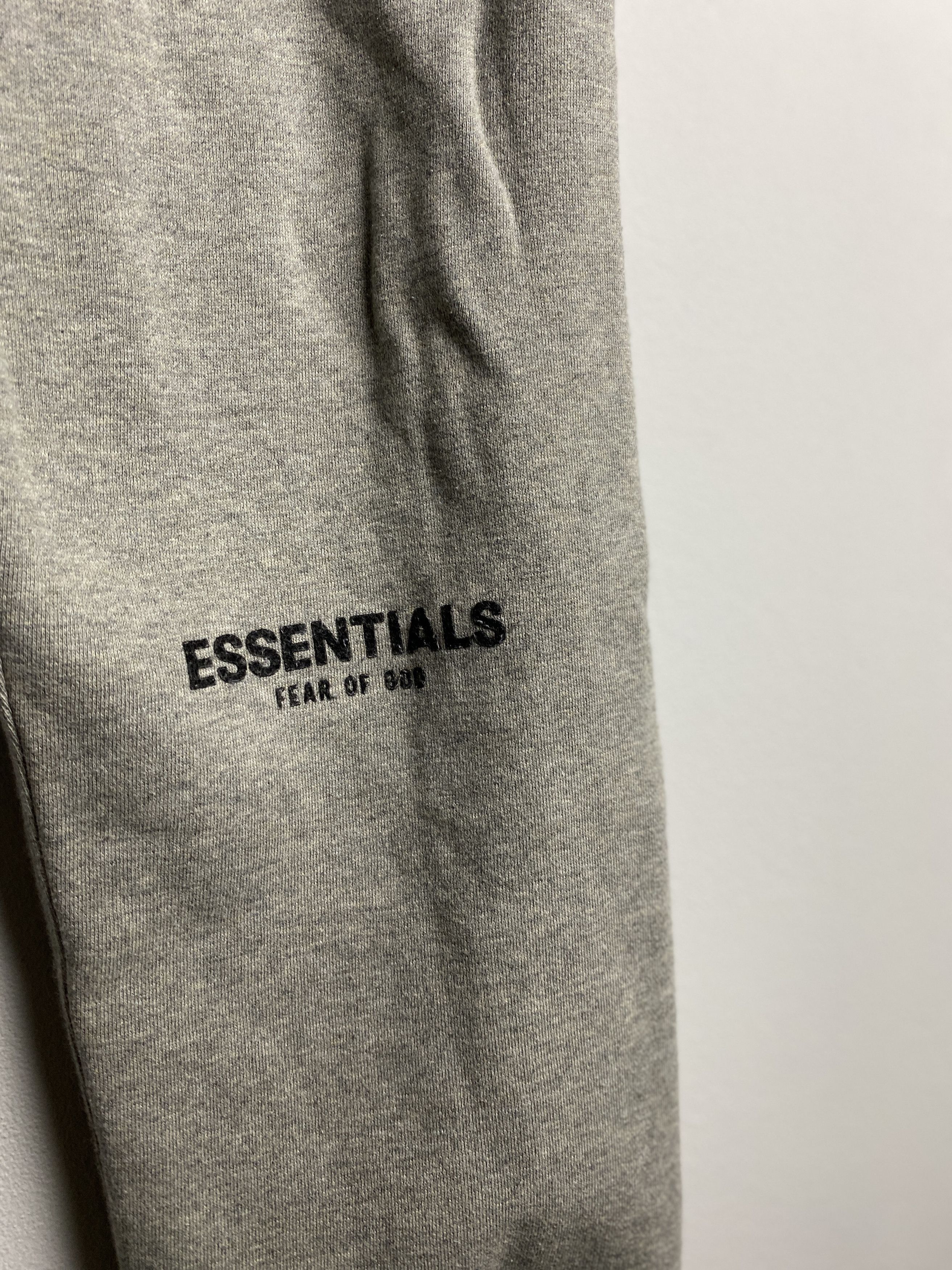 Fear of God FOG Fear of God Essentials big logo joggers sweatpants Size US 28 / EU 44 - 2 Thumbnail