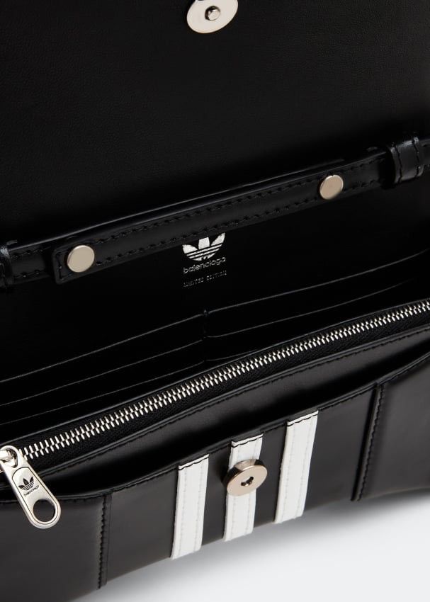 Adidas × Balenciaga 💥LIMITED💥Bale X Adidas Leather Wallet on Chain Hourglass Bag Size ONE SIZE - 4 Thumbnail