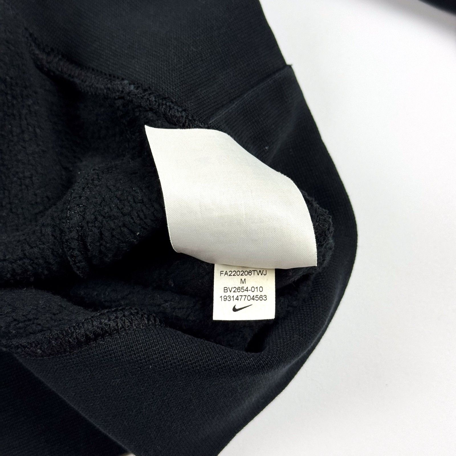 Nike Nike Hoodie M Black Pullover Swoosh Sweatshirt Size US M / EU 48-50 / 2 - 4 Thumbnail