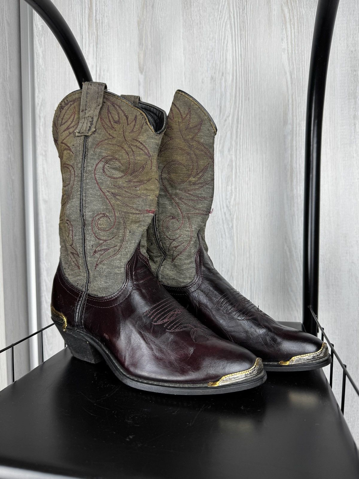 Cowboy Equipment Vintage Cowboy Cossacks USA Brown/Grey Leather Textile Boots Size US 6 / IT 36 - 9 Thumbnail