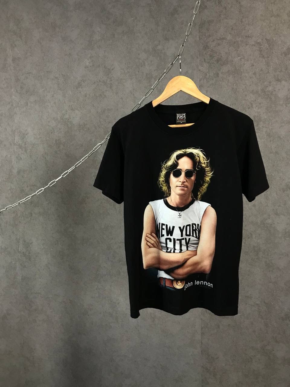 Band Tees John Lennon vintage rock band tee Size US M / EU 48-50 / 2 - 1 Thumbnail