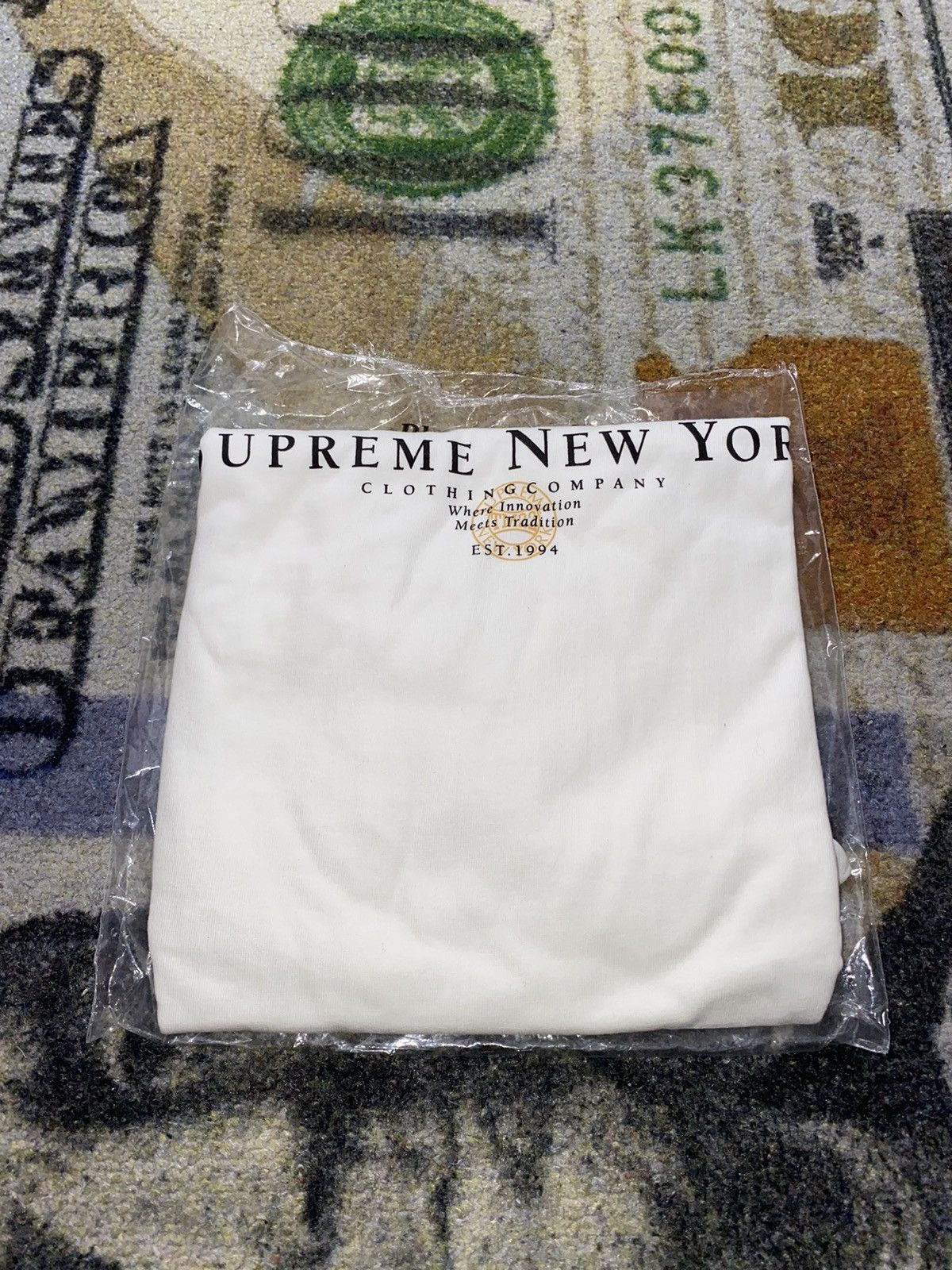 Supreme Supreme Tradition Tee White 2022 Size US L / EU 52-54 / 3 - 2 Thumbnail