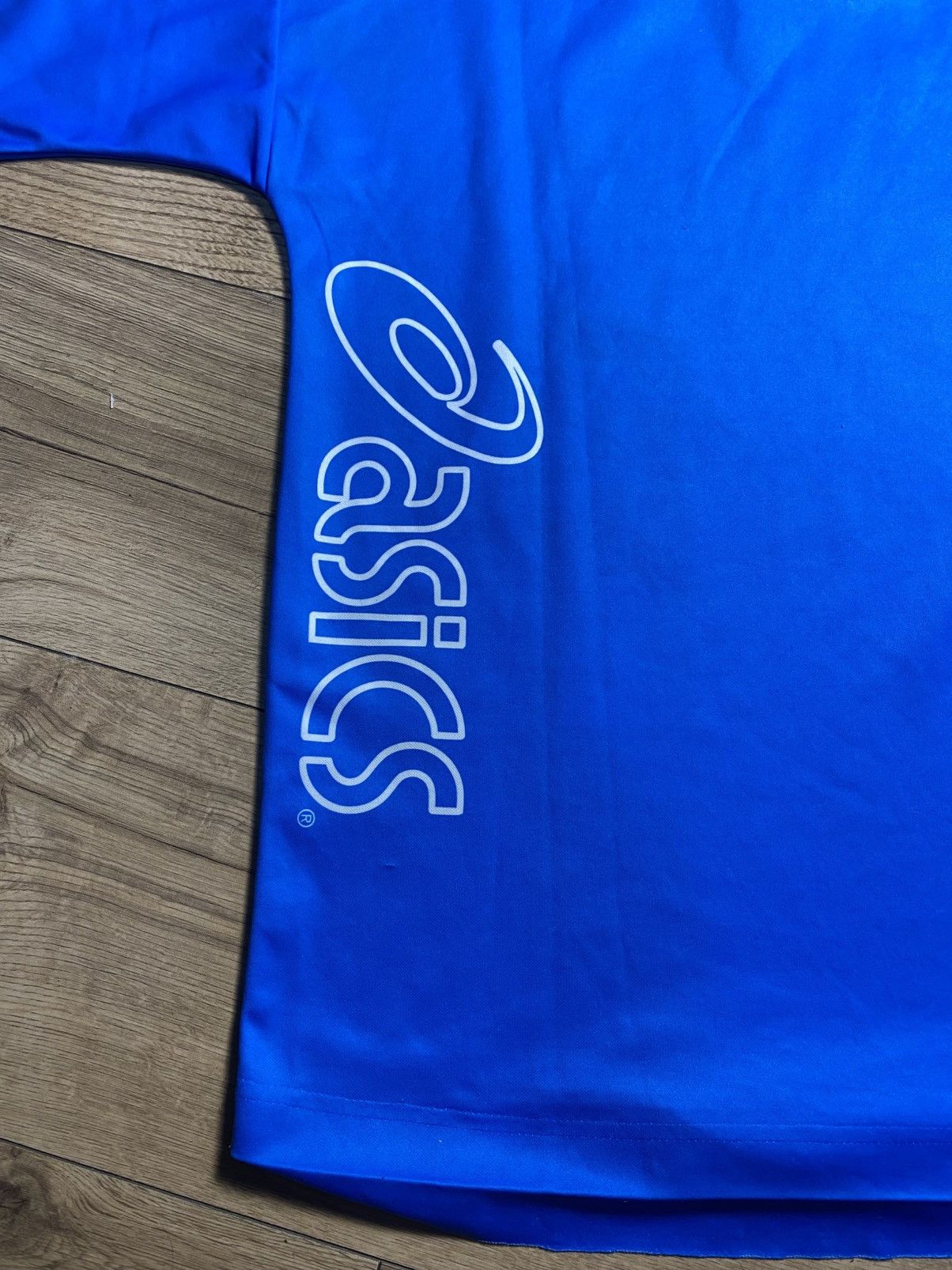Asics Vintage SPAL 1999-00 Asics Training Shirt Jersey BNWT Size L Size US L / EU 52-54 / 3 - 5 Thumbnail