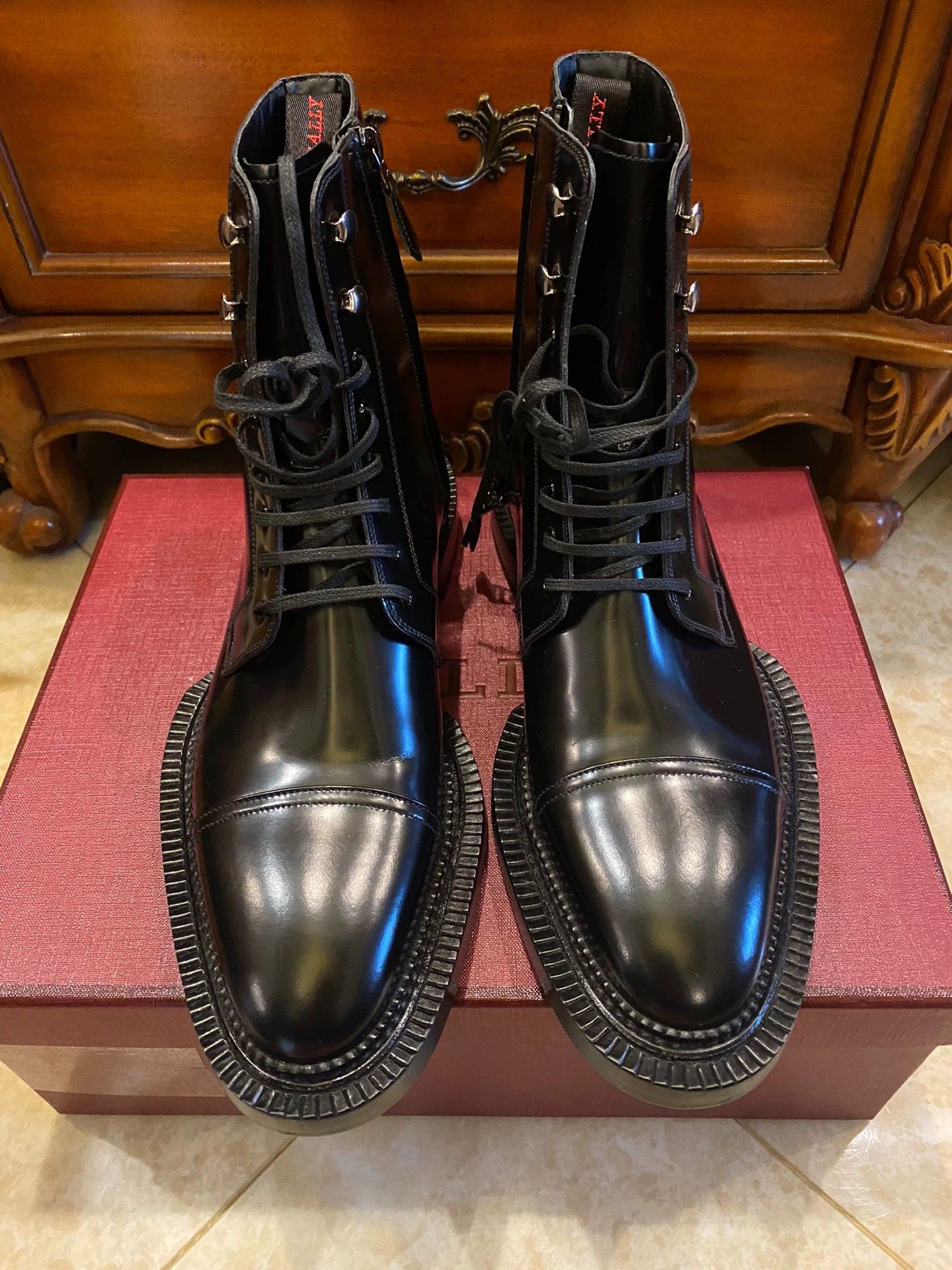 Bally BALLY SWISS MADE Hightop Leather Boots 7 Wide Band Size US 8 / EU 41 - 1 Thumbnail