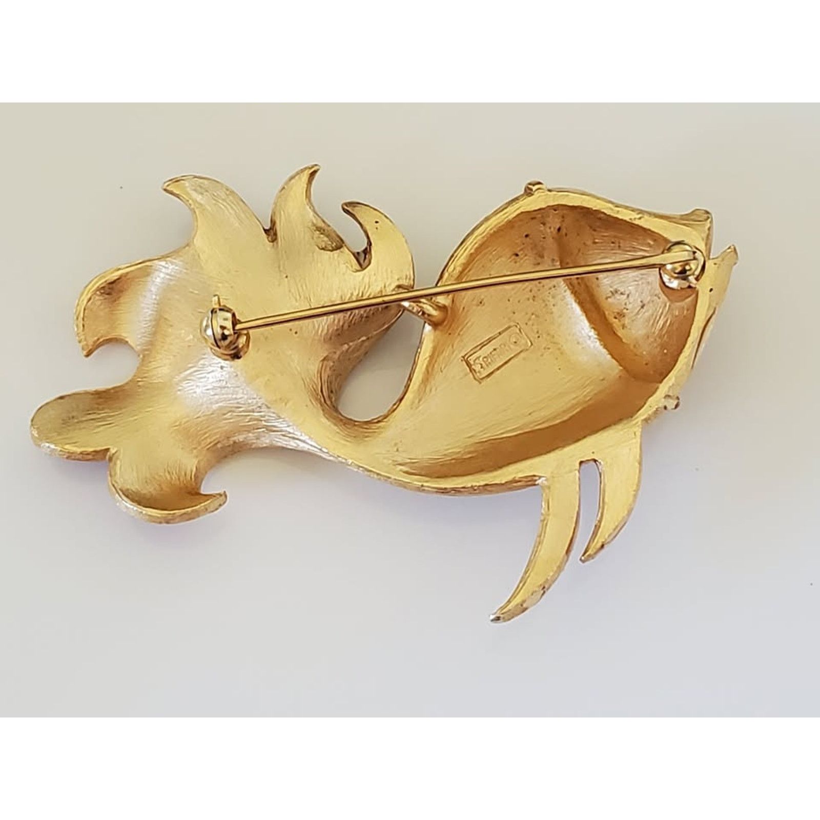 Other Vintage CROWN TRIFARI Amber Enamel Rhinestone Fish Brooch Size ONE SIZE - 4 Thumbnail