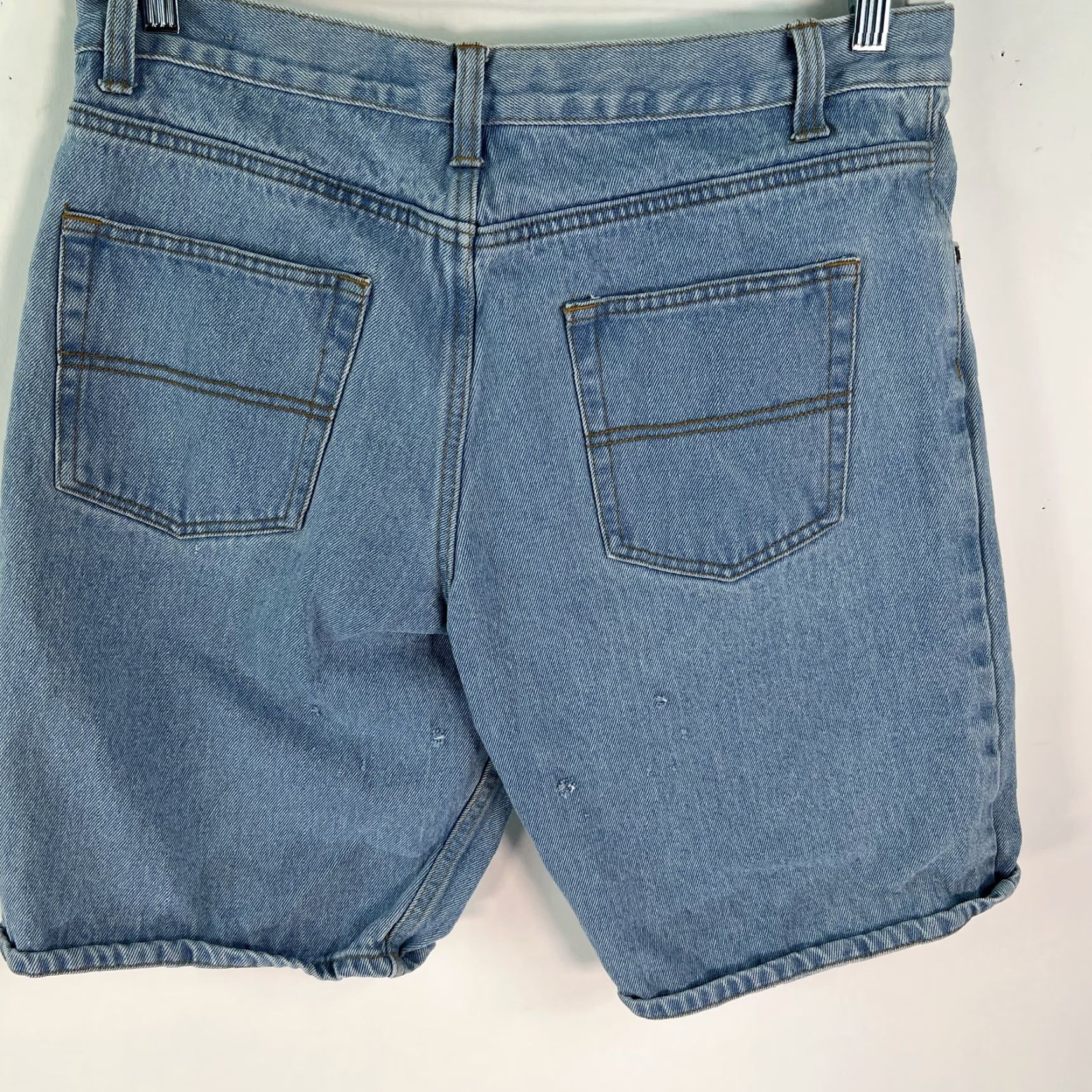 Faded Glory Faded Glory Mens Relaxed Fit Flat Front Blue Denim Bermuda Shorts Size 34 Size US 34 / EU 50 - 2 Thumbnail