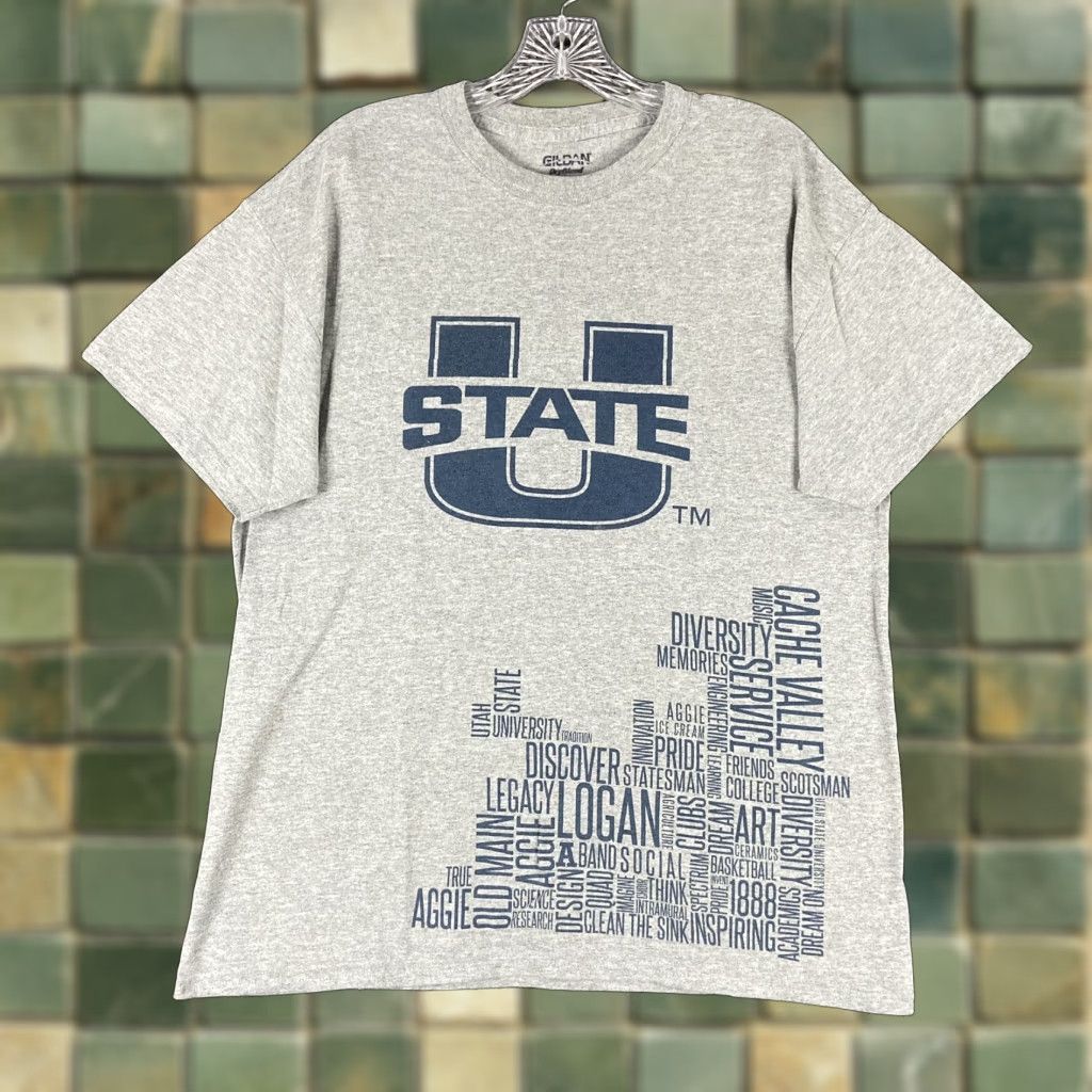 Gildan Gildan Dry Blend Utah State Aggies T Shirt Gray Blue Short Sleeves Adult Large T Shirt Mens Blue Gray Utah State Aggies Gildan Dryblend Size US L / EU 52-54 / 3 - 1 Thumbnail