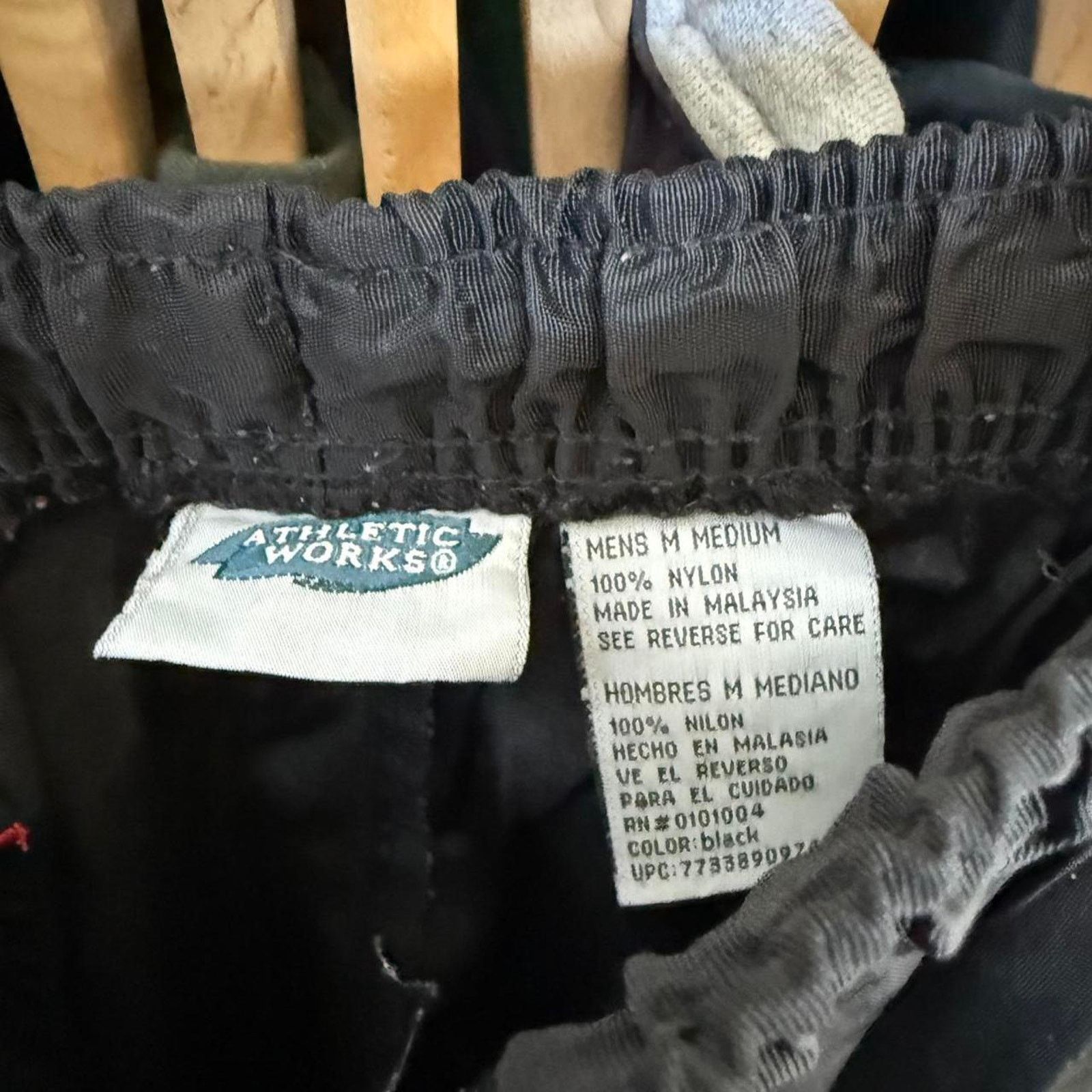 Other Vintage 90s Baggy Athletic Works Black Nylon Pants Size US 32 / EU 48 - 5 Thumbnail