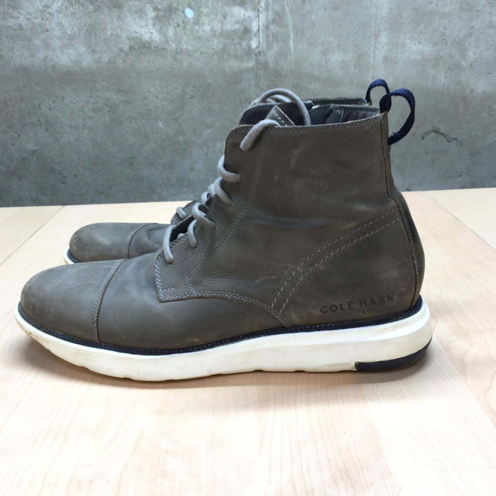 Cole Haan Cole Haan Grand Atlantic Leather Boot Mens 11 M Gray Comfort Grand Zip Everyday Chukka Boots Casual Shoes Size US 11 / EU 44 - 4 Thumbnail
