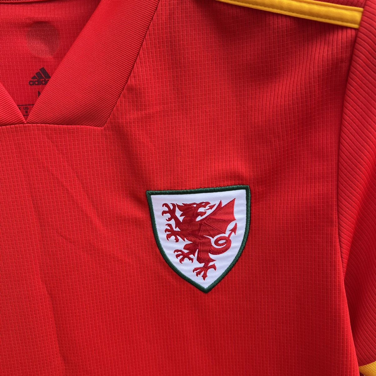 Adidas Wales 2020 2021 Home Football Shirt Soccer Jersey Adidas Size US M / EU 48-50 / 2 - 3 Thumbnail