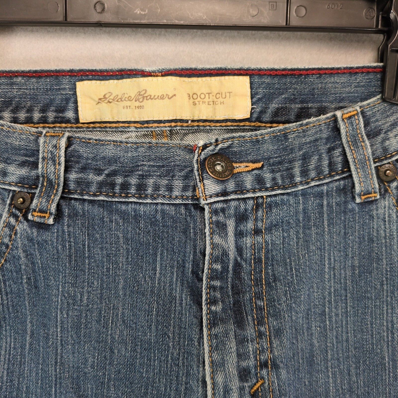 Eddie Bauer Eddie Bauer Bootcut Stretch Denim Jeans, Women's 12 32x31 Size 34" / US 12 / IT 48 - 2 Thumbnail