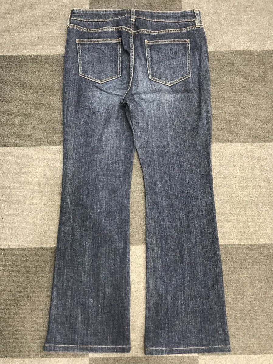 Japanese Brand Flare🔥Uniqlo Flare Stretchable Jeans F14 Size US 32 / EU 48 - 9 Thumbnail