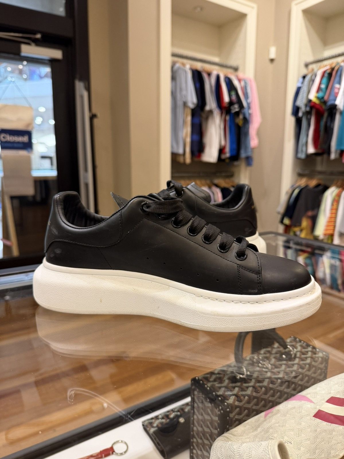 Alexander McQueen Alexander Mcqueen Oversized Sneaker- Black Size US 9.5 / EU 42-43 - 3 Thumbnail