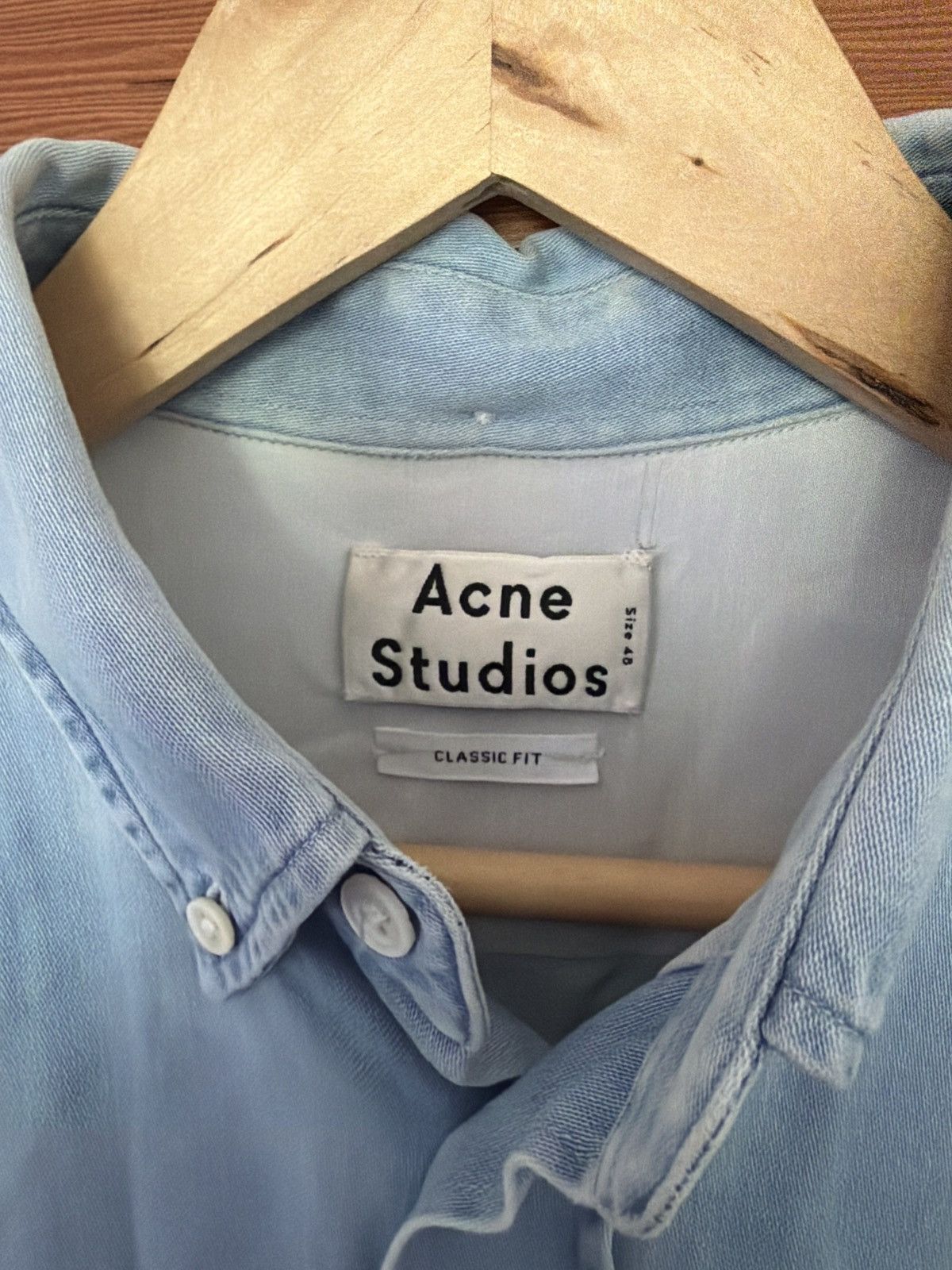 Acne Studios Acne Studios chambray denim long sleeve button down shirt Size US M / EU 48-50 / 2 - 2 Thumbnail