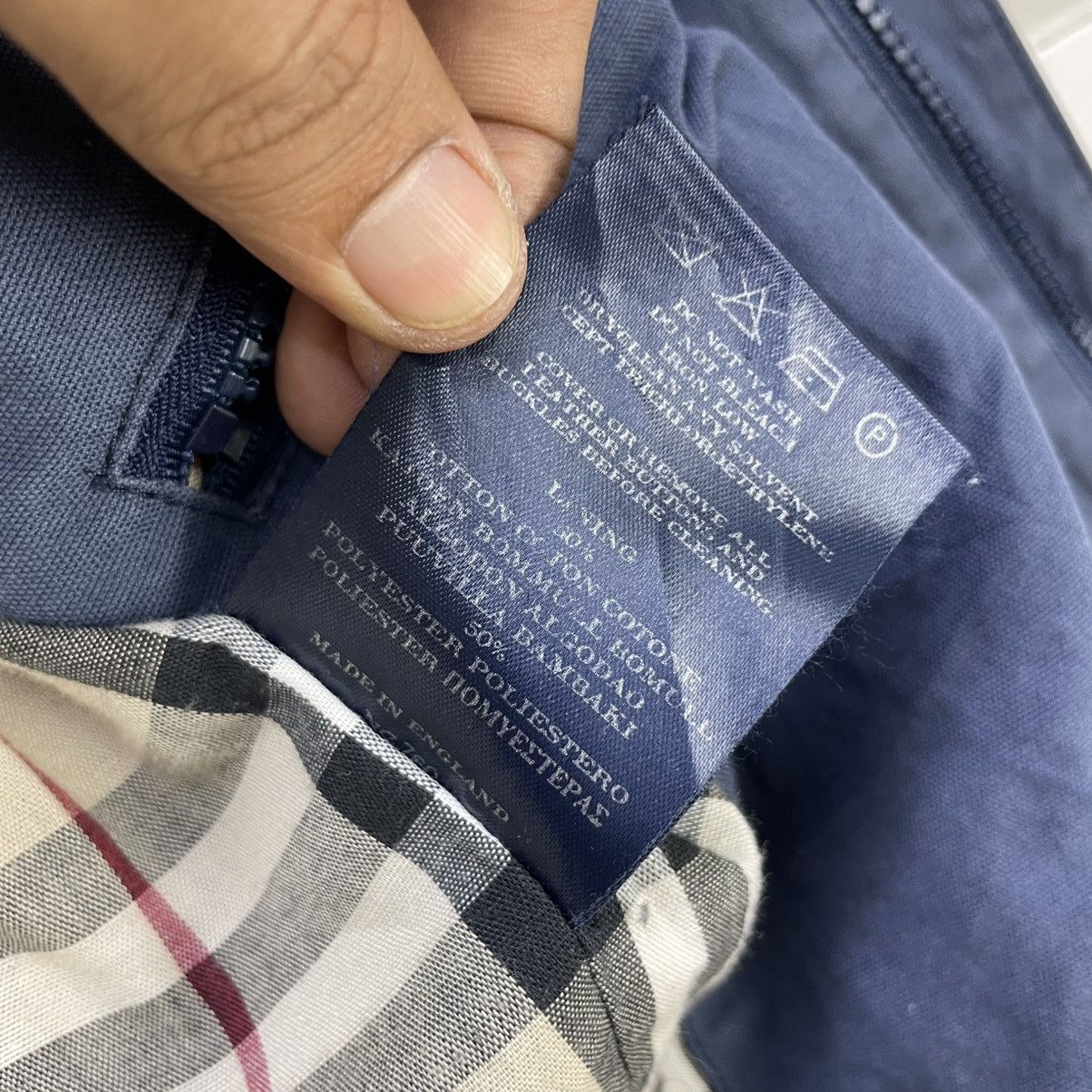 Burberry × Vintage 💥Vintage Burberrys London Nova Check Bomber Jacket Made In Size US M / EU 48-50 / 2 - 13 Thumbnail