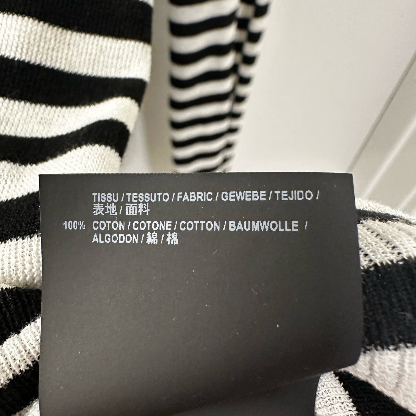 Saint Laurent Paris Classic Yves Saint Laurent Lightweight Turtleneck Sweater Size US L / EU 52-54 / 3 - 5 Thumbnail