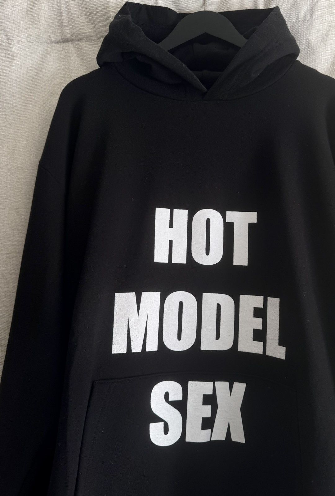 Hot Model Sex Hot Model Sex Black Graphic Screen Print Hoodie Rare Size XL Size US XL / EU 56 / 4 - 2 Thumbnail