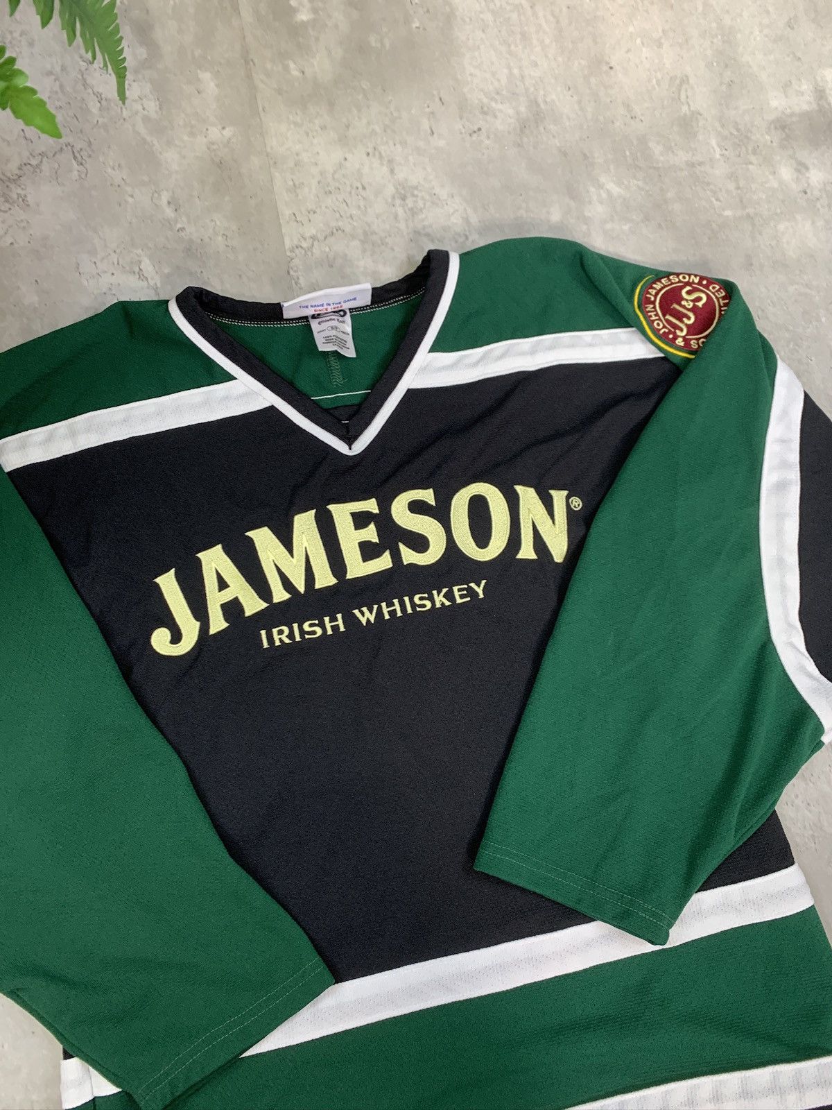 NHL Jameson Whiskey Hockey Jersey Green Black White Size US S / EU 44-46 / 1 - 2 Thumbnail
