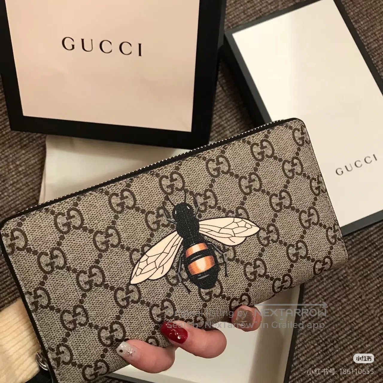 Gucci Gucci GG Monogram Bee Print Long Wallet. Size ONE SIZE - 6 Thumbnail