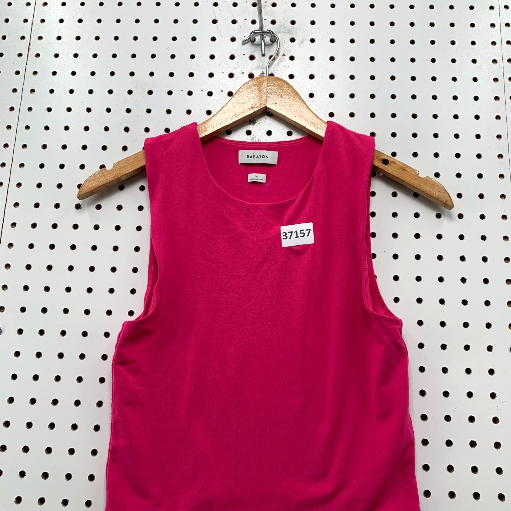 Aritzia Aritzia Babaton Sleeveless Tank Top Womens Medium Pink Casual Cropped 13x17 Size M / US 6-8 / IT 42-44 - 2 Thumbnail