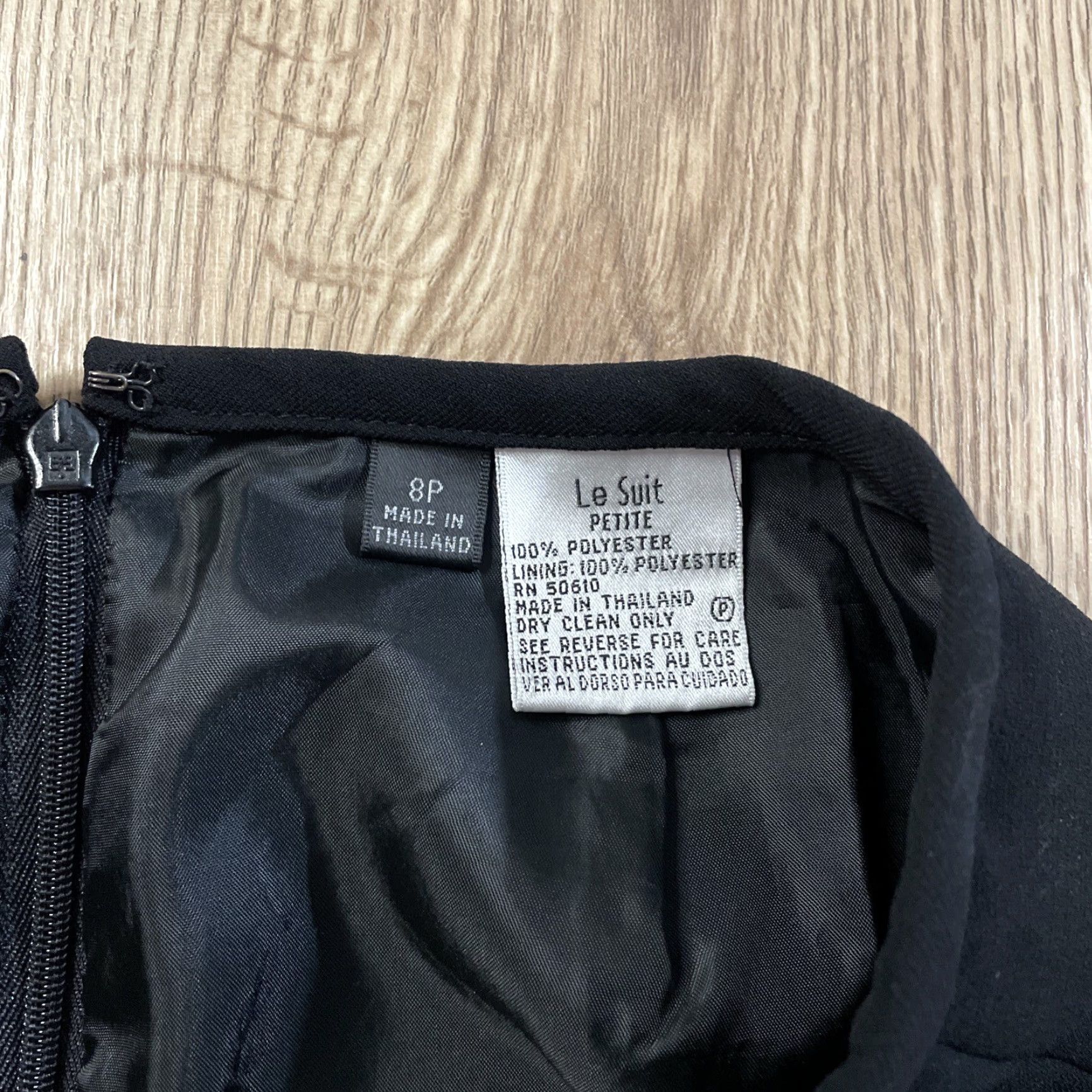 Vintage Le Suit Skirt Maxi Size 8P Black Polyester Petite Ladies Long Office Workwear Pencil Casual Size 30" / US 8 / IT 44 - 4 Thumbnail