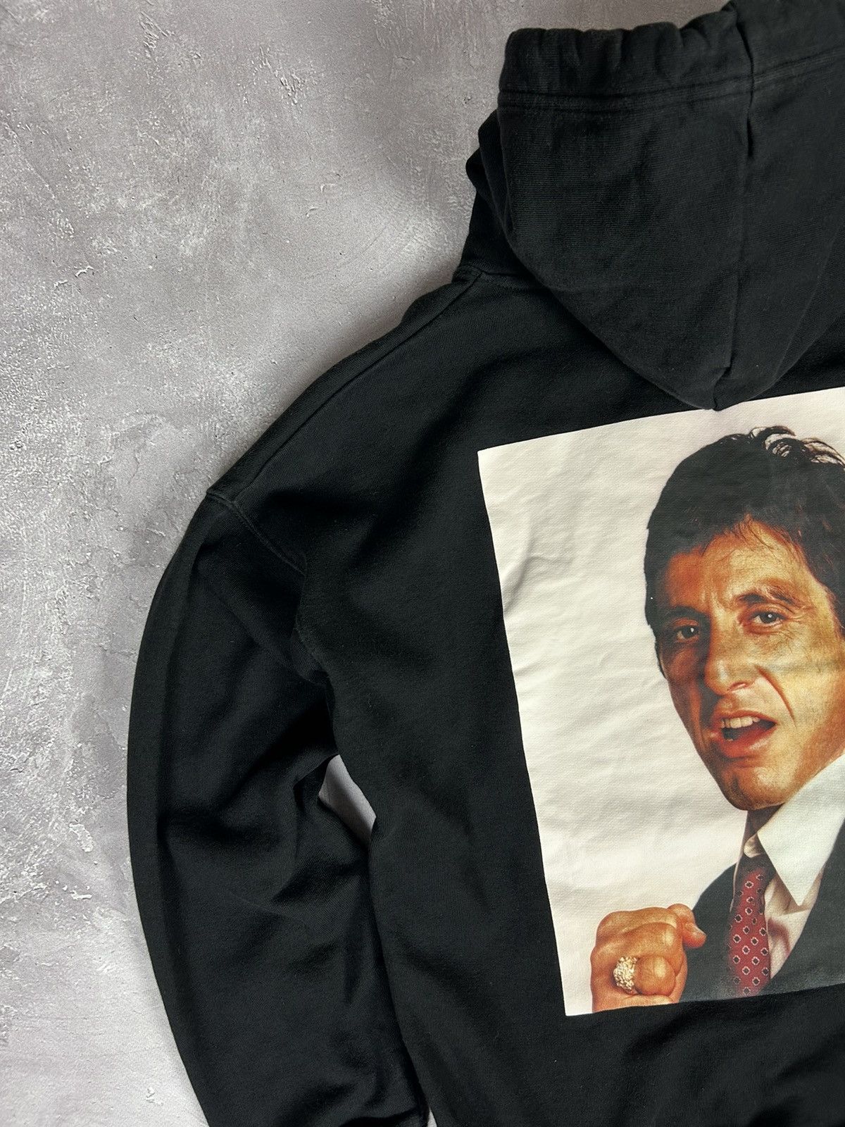 Grailed Scarface x H&M Spellout Back Print Hoodie Jumper S Oversize Size US S / EU 44-46 / 1 - 3 Thumbnail