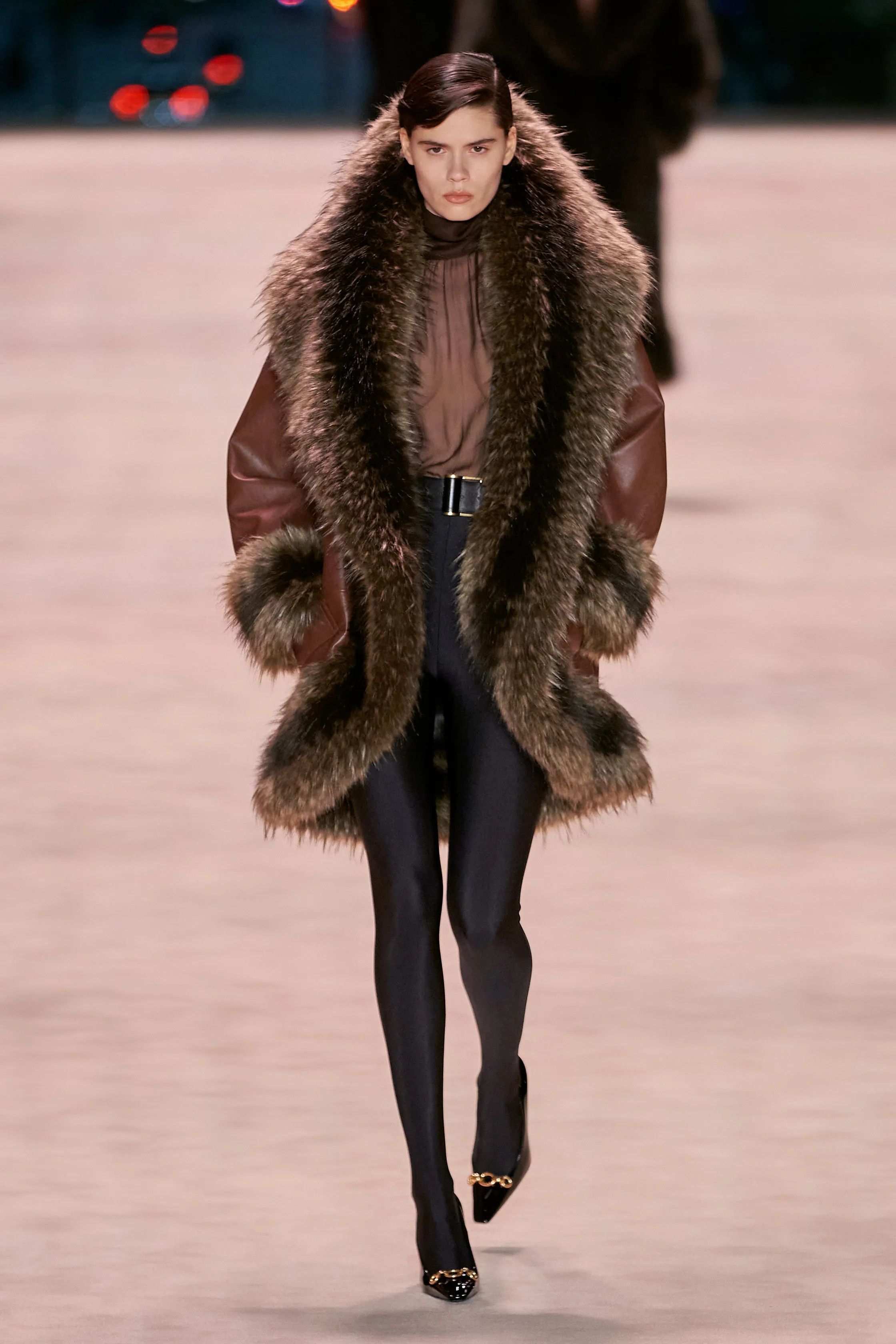 Saint Laurent Paris SAMPLE W22 Lamb Leather Faux Fur Coat Size S / US 4 / IT 40 - 2 Thumbnail