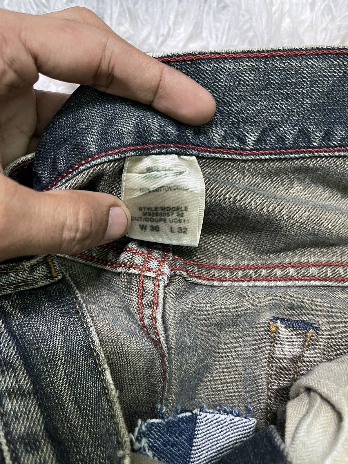 Guess 90s GUESS DISTRESSED STYLE RARE DESIGN Size US 30 / EU 46 - 8 Thumbnail