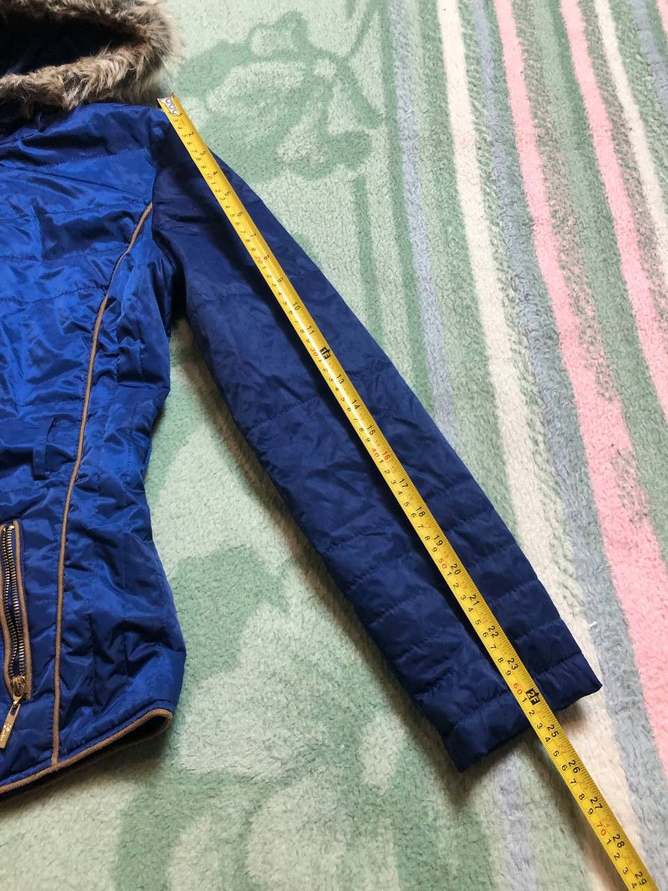 Guess Guess Jacket Medium Navy Windbreaker Hooded Size M / US 6-8 / IT 42-44 - 8 Thumbnail