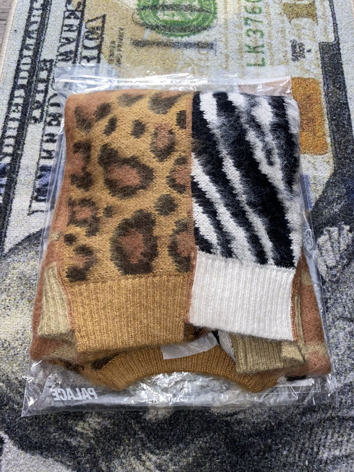 Japanese Brand × Needles × Palace Palace x Needles Hairy Knit Fabric Size US M / EU 48-50 / 2 - 4 Thumbnail