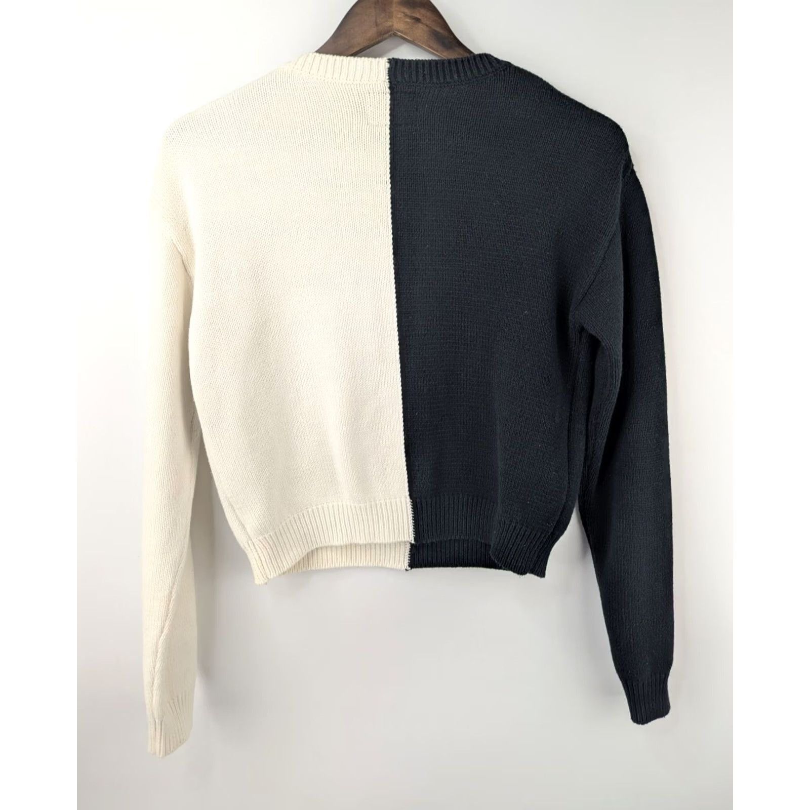 Logo 7 Stussy Sweatshirt Black White Graphic Logo Women’s S Pullover London Theme Size S / US 4 / IT 40 - 6 Thumbnail