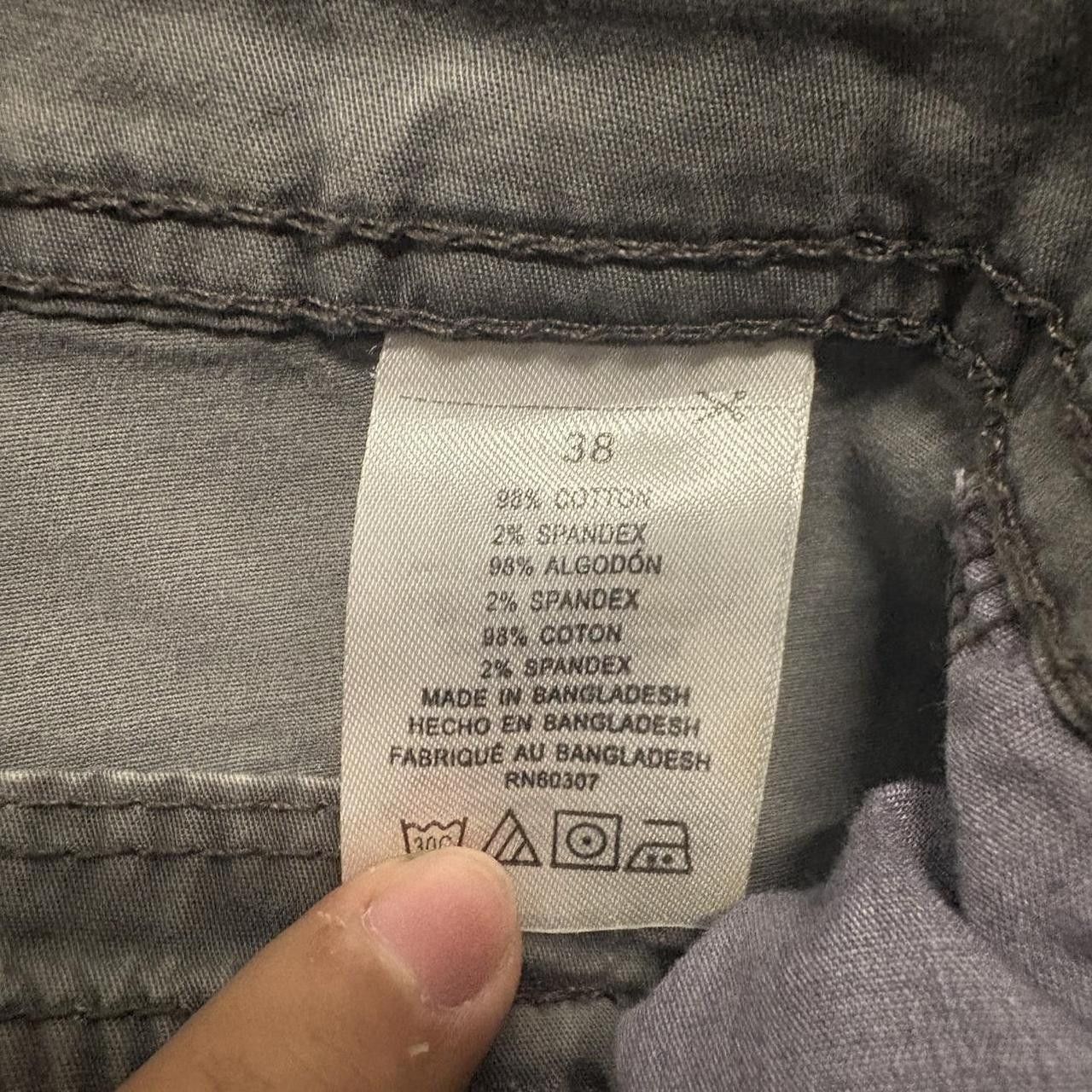 UNIONBAY Crazy Vintage Y2K/2000s Grey UnionBay Cargo Shorts! Size US 38 / EU 54 - 4 Thumbnail