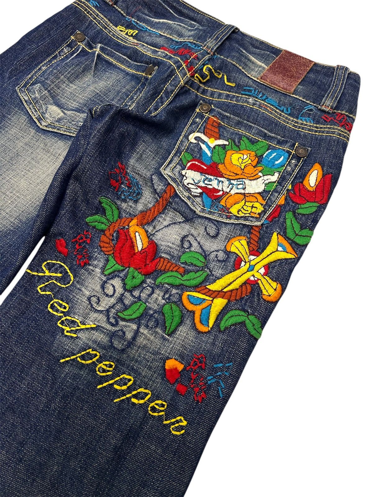 Japanese Brand × Vintage Vintage Red Pepper US Patent Denim Sand Wash Ripped Jeans Size US 27 - 8 Thumbnail