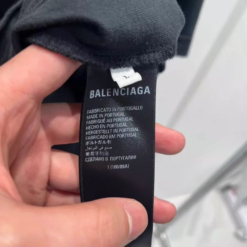 Balenciaga Balenciaga Black Rock Collection Short Sleeves Size US S / EU 44-46 / 1 - 3 Thumbnail