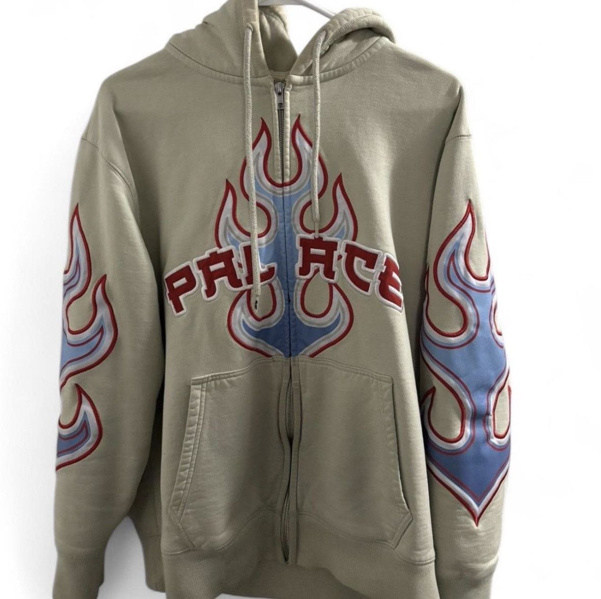 Palace FW22 Palace Flame Zip Hood 'Bone White' Size US M / EU 48-50 / 2 - 1 Thumbnail