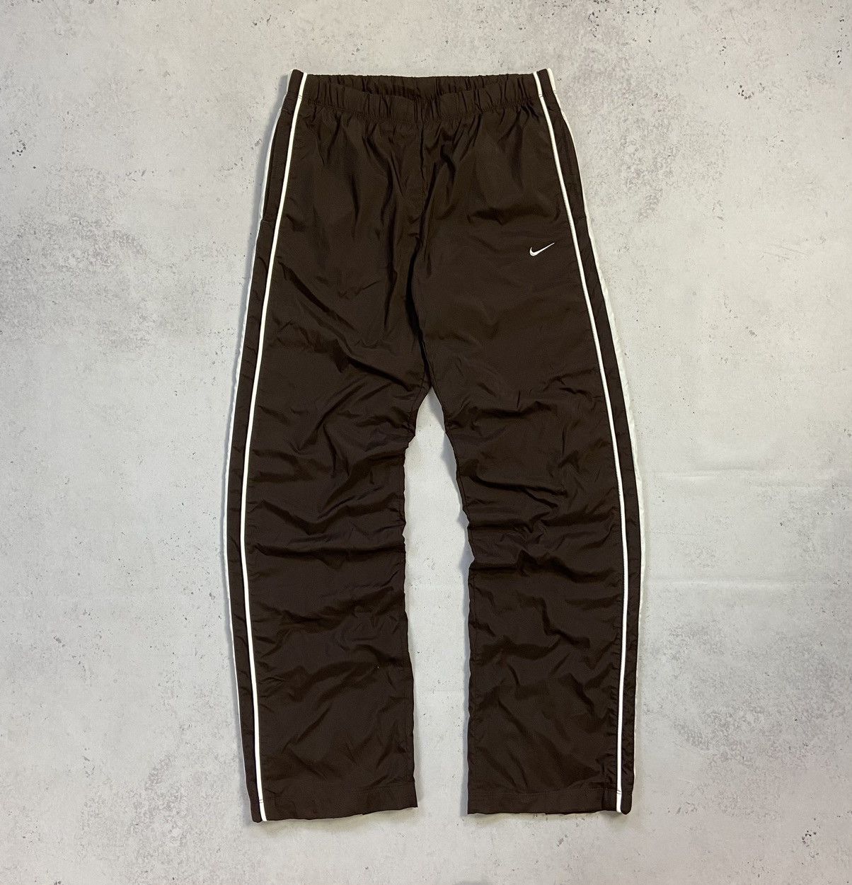 Pre-owned Nike Track Vintage Pants Gorpcore Swoosh Nylon Joggers In Brown