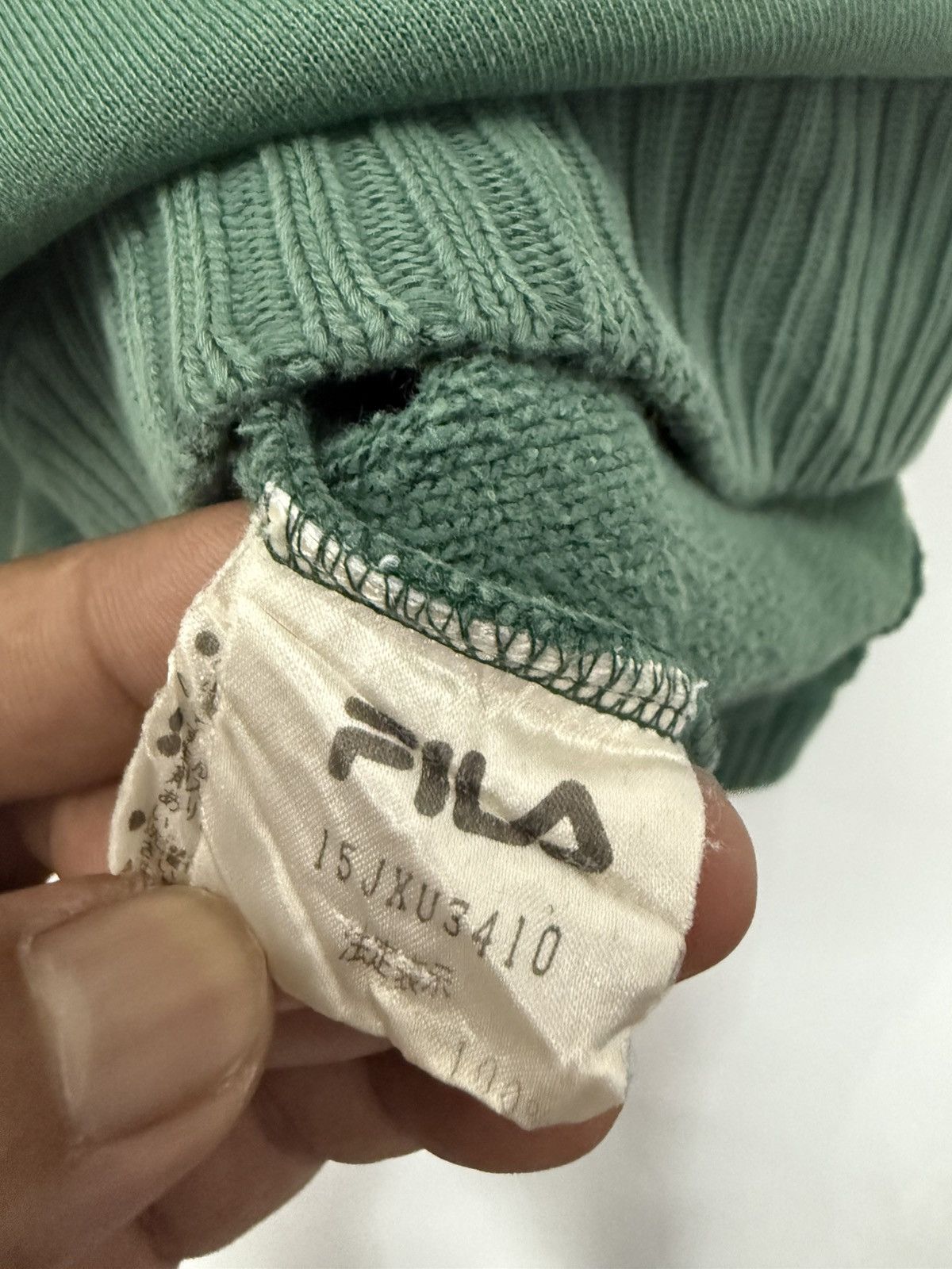 Fila 🔥 Fila Streetwear Distressed Sweatshirt Size US L / EU 52-54 / 3 - 7 Thumbnail
