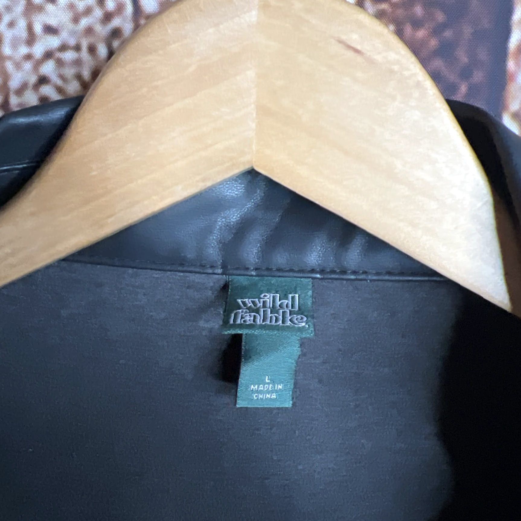 Vintage Wild Fable Faux Leather Black Snap Front Long Sleeve Shacket Jacket L Women 90s Vintage Style Casual Pocket Black Size L / US 10 / IT 46 - 2 Thumbnail