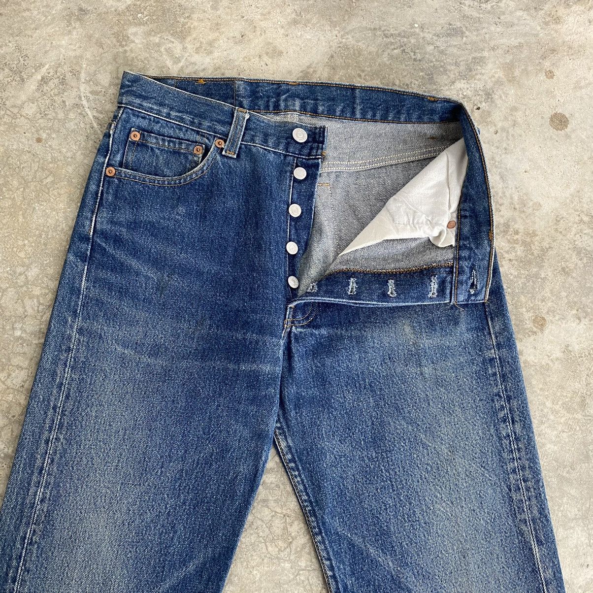 Levi's Size 29x32.5 Vintage 90’s Levis 501 Stonewashed Blue Jeans Size US 29 - 5 Thumbnail