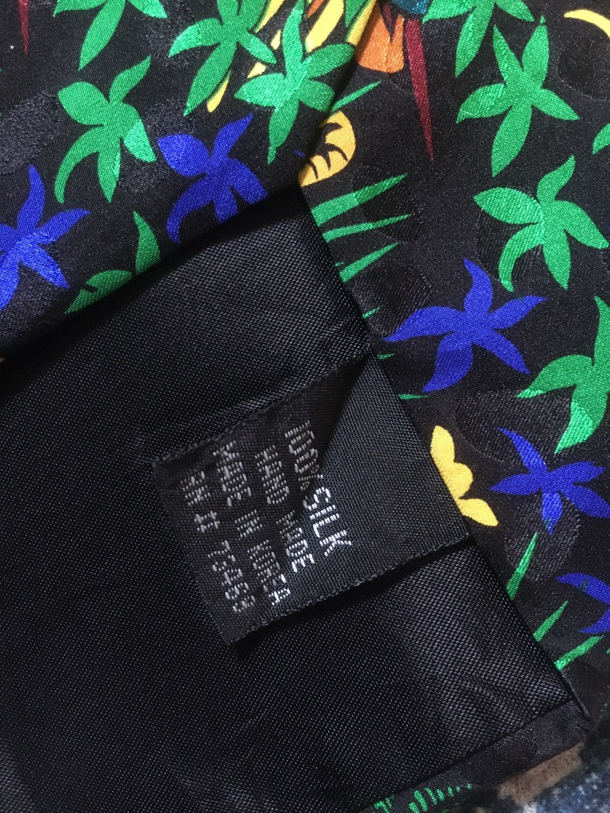 Vintage Warner Bros Cartoon 1993 silk ties Size ONE SIZE - 4 Thumbnail