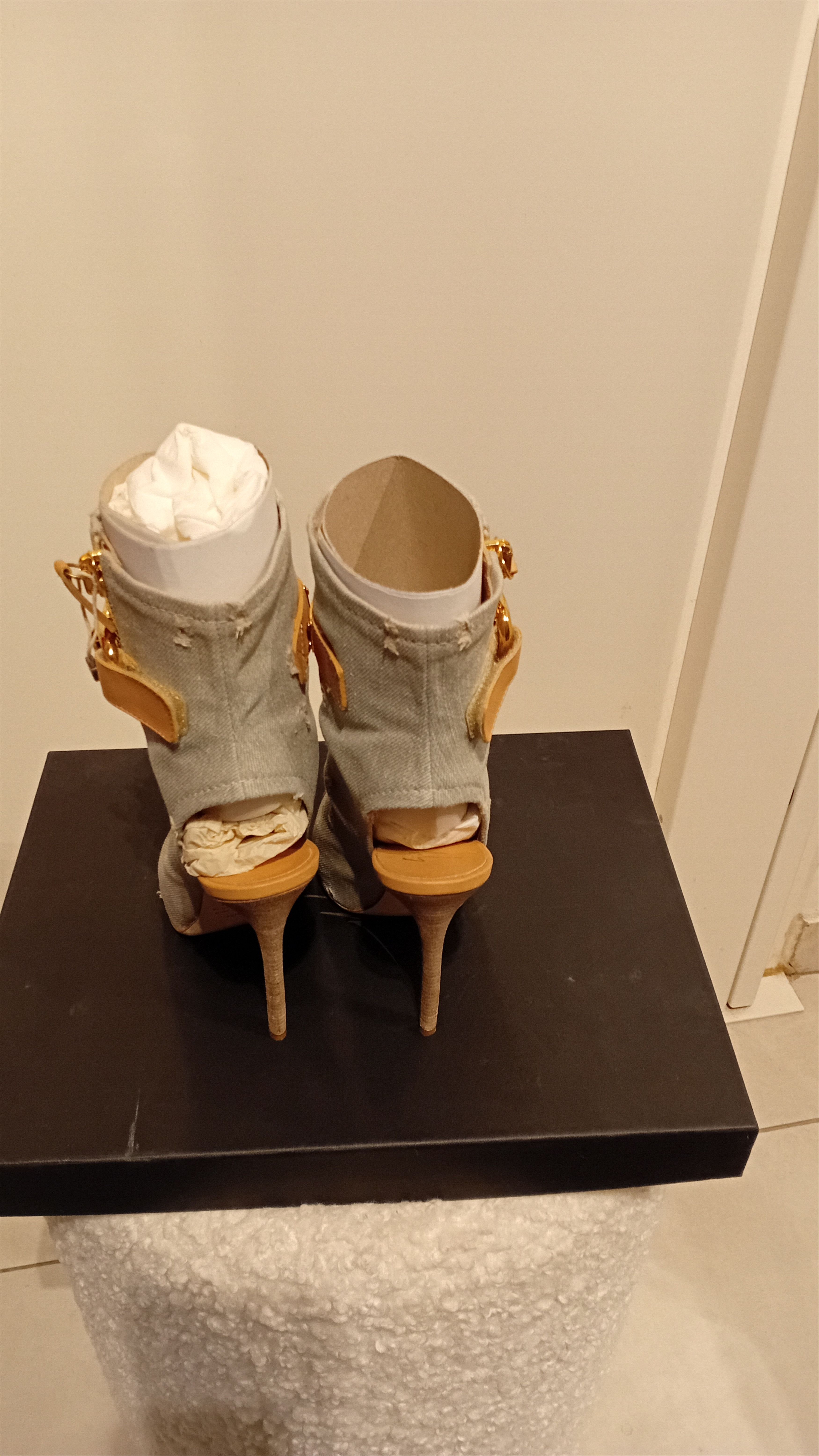 Giuseppe Zanotti Bottines Zanotti Size US 7.5 / IT 37.5 - 2 Thumbnail