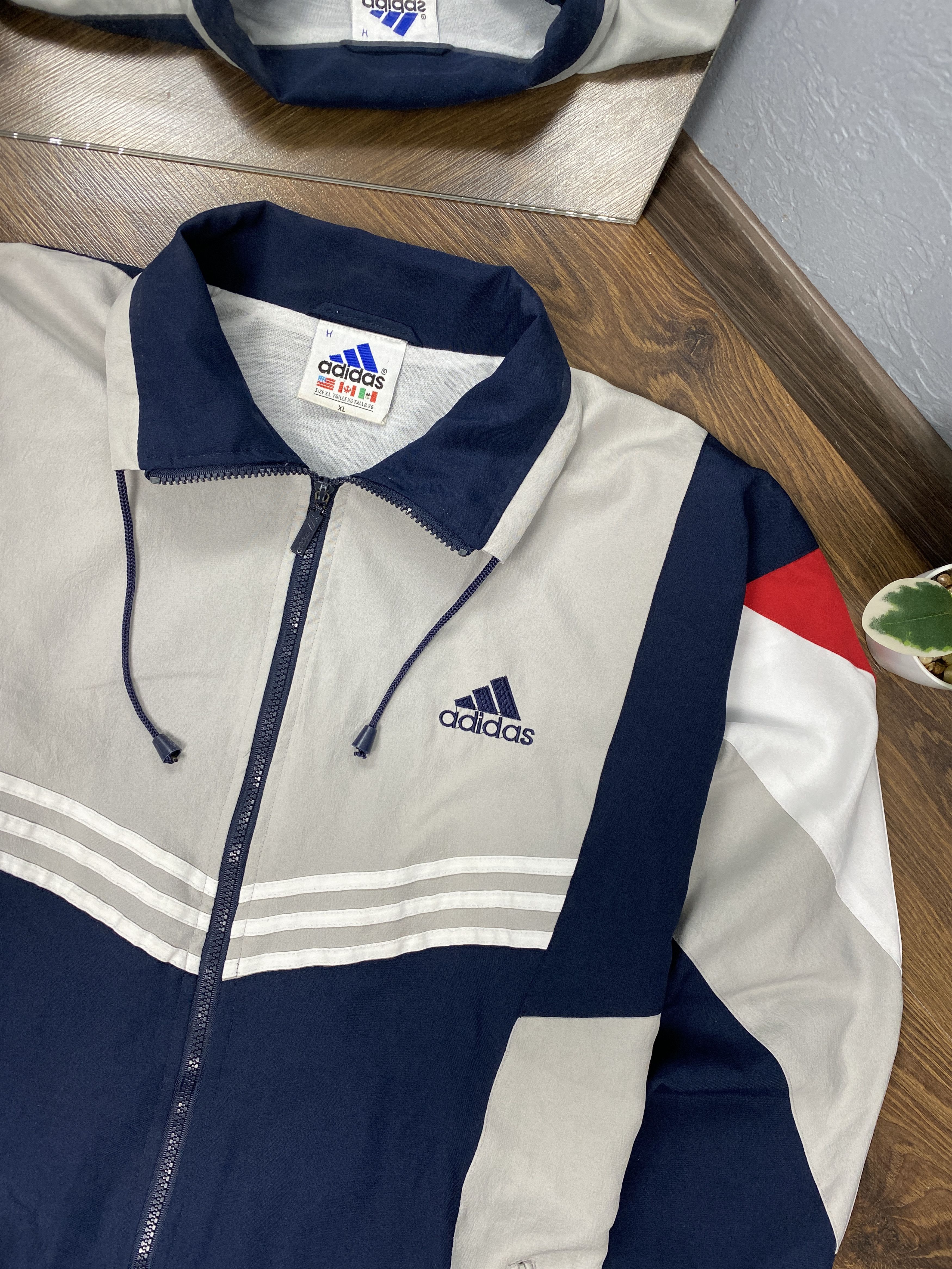 Adidas Adidas vintage oversized track top jacket y2k Size US XL / EU 56 / 4 - 2 Thumbnail
