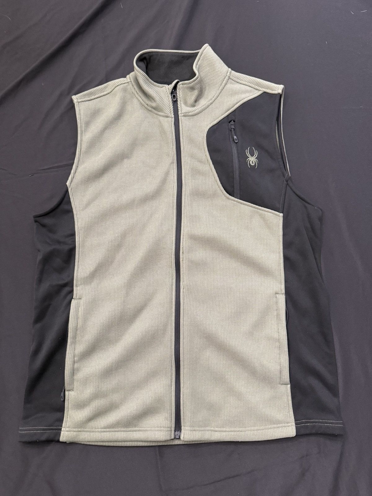 Spyder vest beige and black size medium